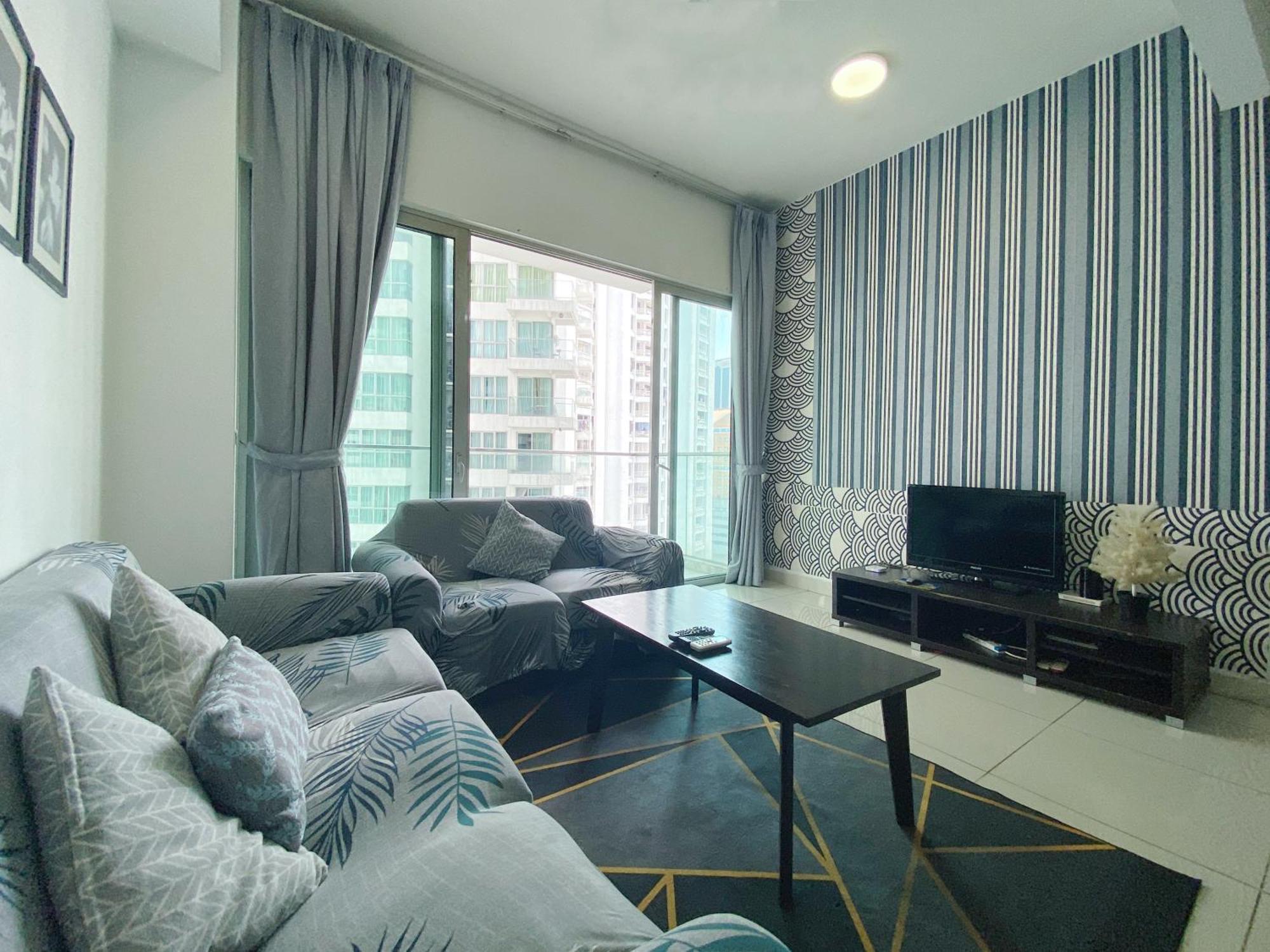 Regalia Residence And Suites By Awesomestay クアラルンプール エクステリア 写真